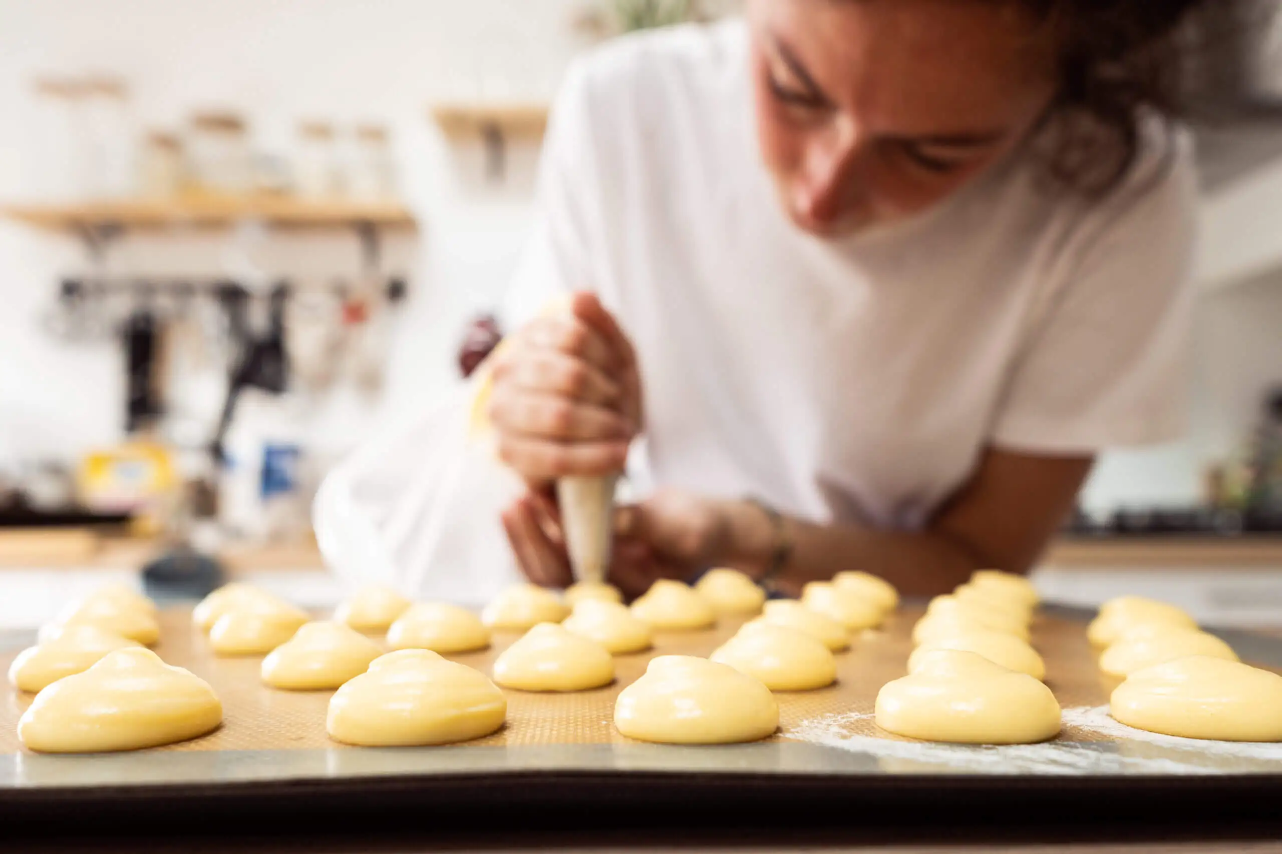 Préparation en pochage de choux par Clément Letertre